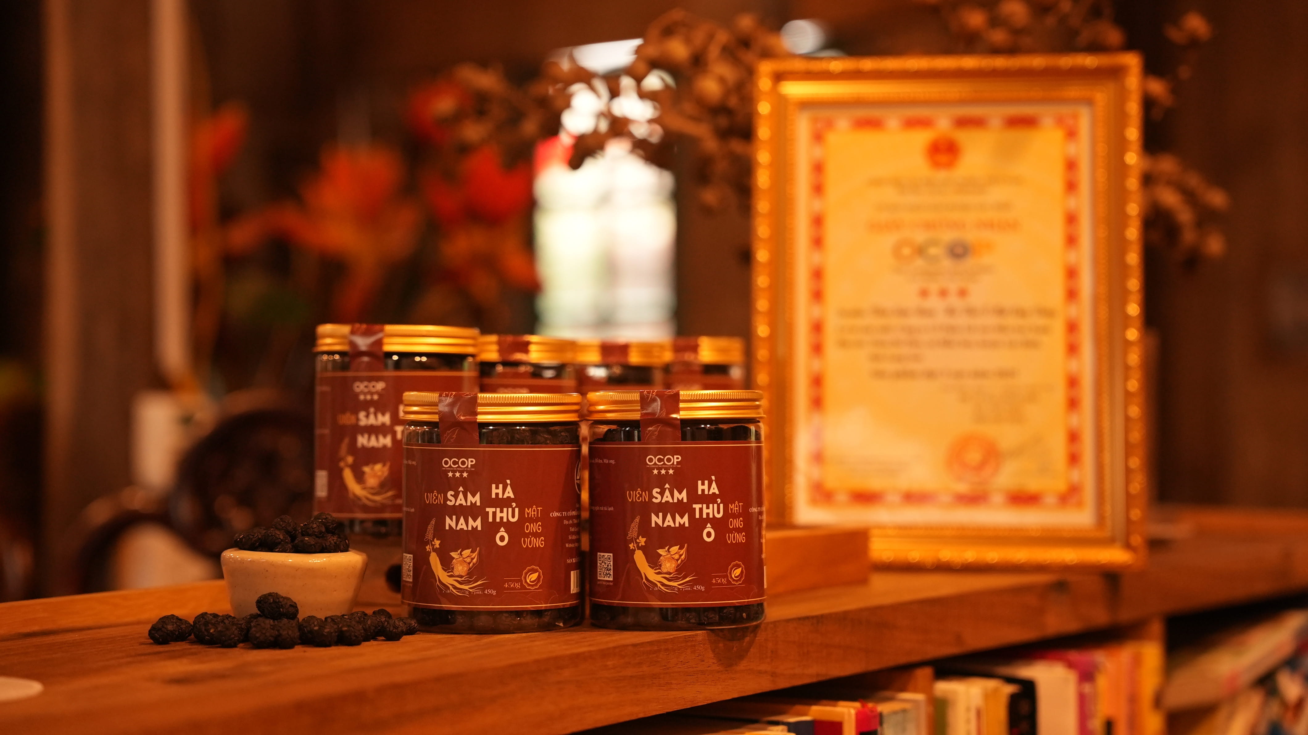 Viên Sâm Nam Hà Thủ Ô Mật Ong Vừng